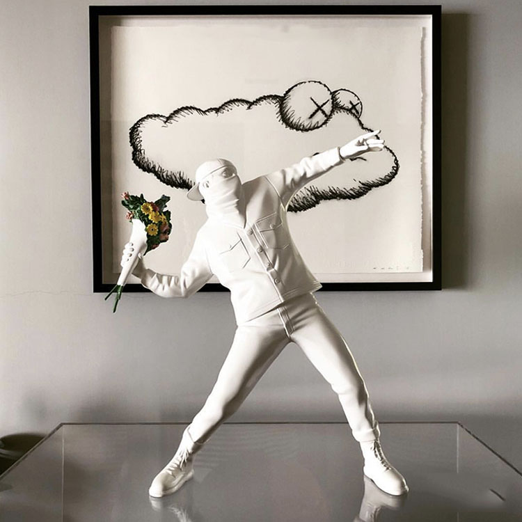Banksy Throw Flower Boy Sculpture Decoration