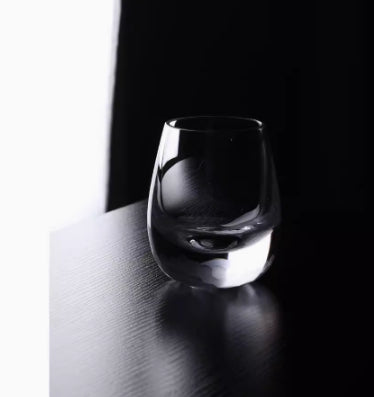 Chuyun Hand Carved Wine Glass, Whiskey Glass